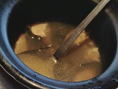 -八府香鸭·啫啫煲(华山路店)