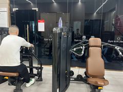 -乾坤乐健·游泳健身(渝江店)