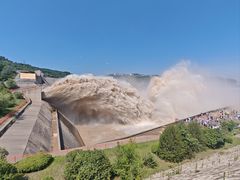 -黄河小浪底水利枢纽风景区