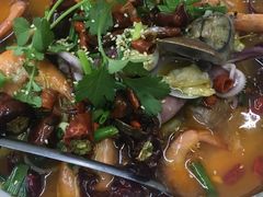 水煮三鲜-美味海鲜大排档(明发美食地标店)