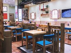 大堂-小木屋拌饭(朝阳兴隆大家庭店)