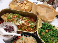 -东排食堂长沙小吃大排档(五一广场店)