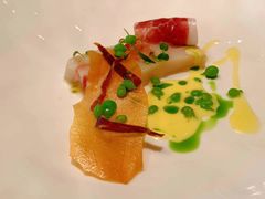 煎比目鱼配欧芹柚珠黄油汁-福楼法餐厅FLO