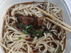 -李先生牛肉面大王(上海站南广场店)