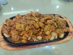 -桃子餐厅·天津菜(王顶堤总店)