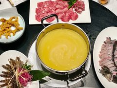 -行家海鲜火锅酒家(静安寺店)