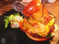 -HIGH FIVE哈福手工汉堡(桂林路店)