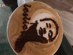 头像拿铁咖啡-为你钟情咖啡馆(春熙路太古里步行街店)