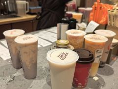 -沪上阿姨·臻选茶饮(上海环球港店)