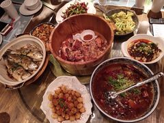 -胡桃里音乐酒馆(环亚凯瑟琳广场店)