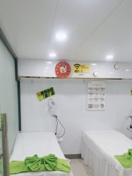 -苗医生专业祛痘·皮肤管理