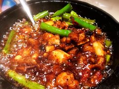 石锅杭椒牛蛙-桂满陇·蟹黄小笼汤包(中山公园店)