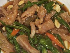 -华光驿站私房菜·黑金冠