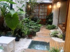 -边渡咖啡烘焙店(昙华林店)