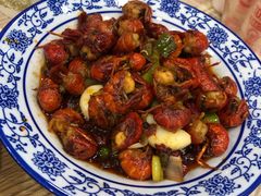 -江城燕子大排档(江汉路步行街店)