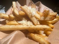 -LES ELITES 英集荟(南京西路店)