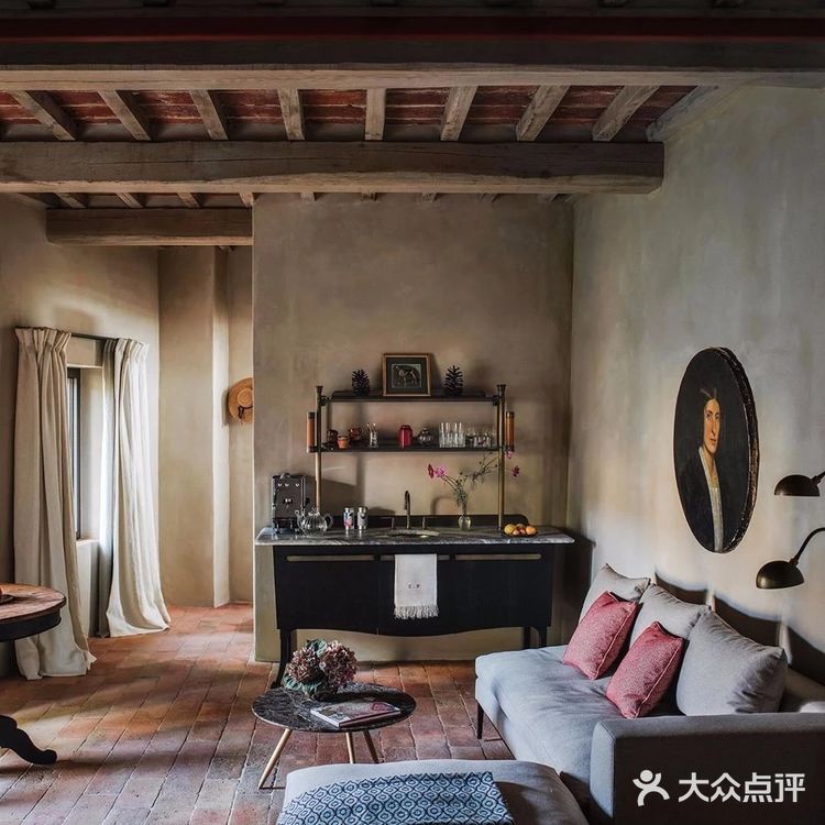 这家即将开业的千年庄园酒店，美轮美奂