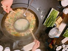 -粘豆包铁锅炖二部(温泉街店)