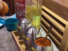 自助调料区-牛牛章·章鱼水煎肉(光谷世界城店)