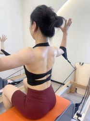 -亦美瑜伽·普拉提