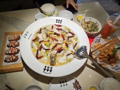 -渔语鱼酸菜鱼新川菜(来福士店)