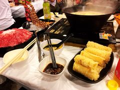 -鲜入围煮花胶鸡海鲜火锅