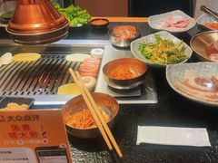 -臻牛烤肉