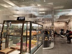 面包甜点陈列柜-奈雪的茶(市百一店)