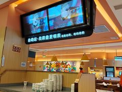 -小鱼小牛(世欧广场店)