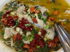 酸菜水煮鱼-清心鸡沙田乳鸽店·非遗传承(粤垦路店)
