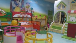 -孩子王(万达广场店)