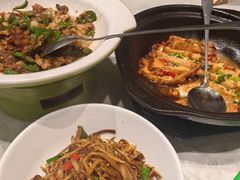 -绿草地·湘菜(酃湖师院店)