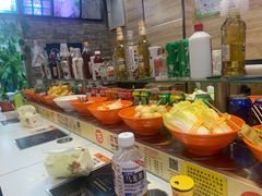 -轩于鲜旋转小火锅(沪闵公路店)