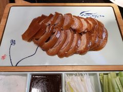 北京传统烤鸭-娄三少春饼·烤鸭(合生汇购物中心店)