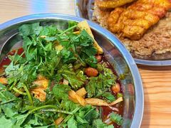 -柳州肥姨妈大骨螺蛳粉(东靖路店)