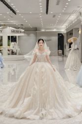 点击看大图 -MuseMarry婚纱(前海嘉里中心店)