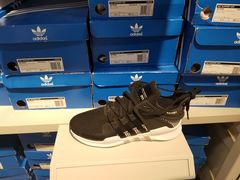 -华联商厦(火车站店)