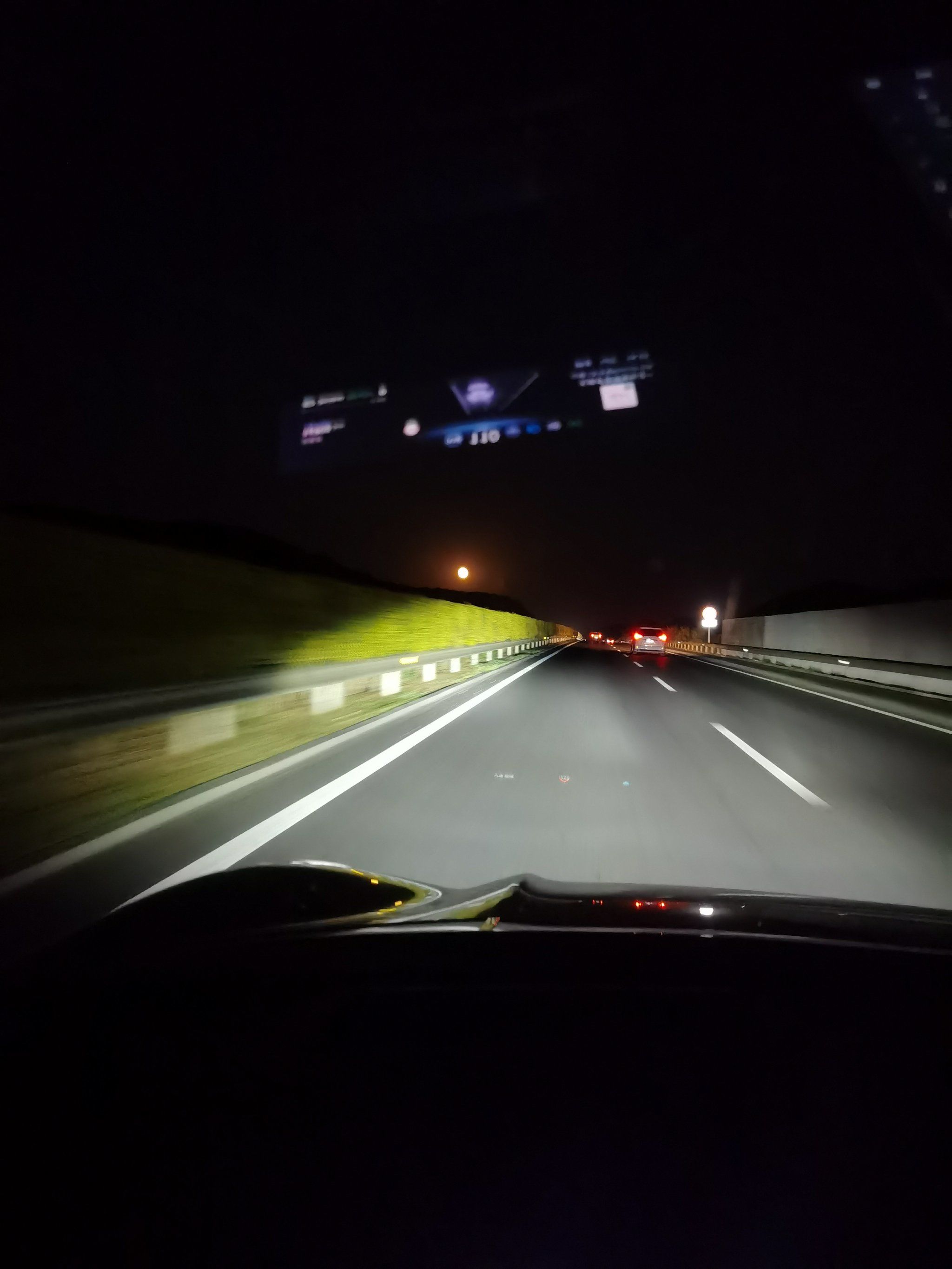 0元玩转这座城 夜晚开车,一点不堵