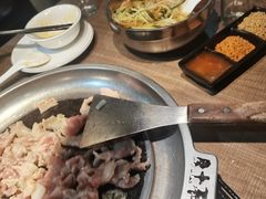 -石记东北风味烤肉店(子固路店)
