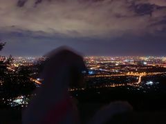 -鬼笑石后山停车场