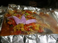 -愿者上钩·纸包鱼(翻身店)