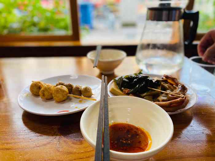 周丽君小吃(中东路店)-"昨天刚好路过丽水,天气非常好,位于汽车东.