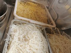 -玉霞麻辣烫