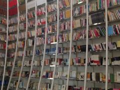 iphone_upload_pic-钟书阁(松江泰晤士小镇店)