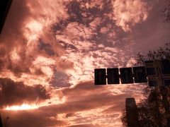 -热火朝天鲜切牛肉火锅(南强街巷店)