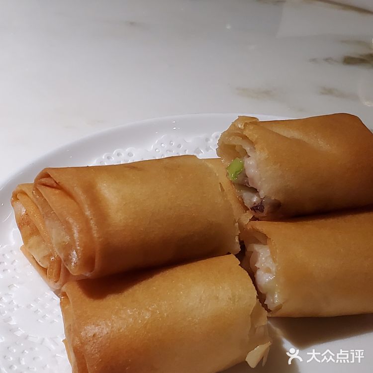 这家店吃起来也没看起来那么贵嘛~好吃!大力推荐!