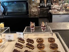 -圣丰索菲特·2 On 988 Café 自助餐厅