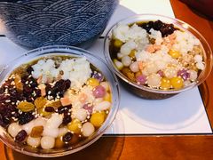 红糖冰汤圆-三耳火锅(洪崖洞店)