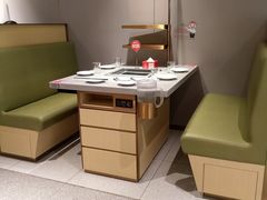 卡座-海底捞火锅(河东万达广场店)