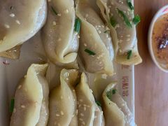 牛肉鍋貼-小姜锅贴(凤凰街店)